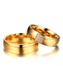Argollas de matrimonio doradas en acero inoxidable