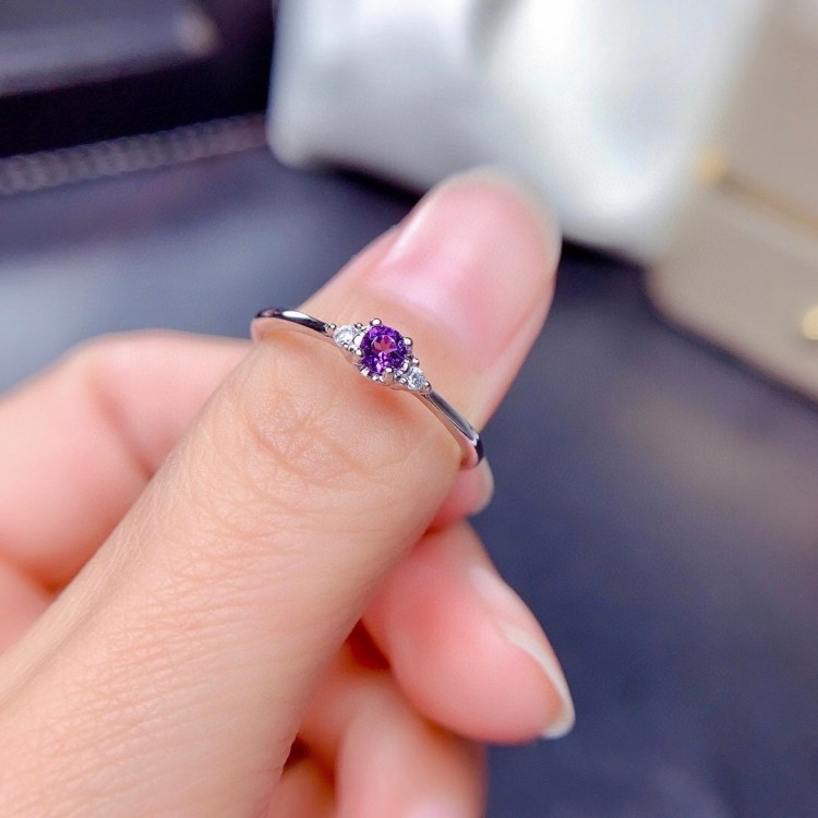 Anillo de compromiso en plata diseño clásico - Anillo para pedir mano