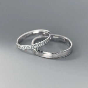 Argollas de matrimonio zirconias en plata ajustable
