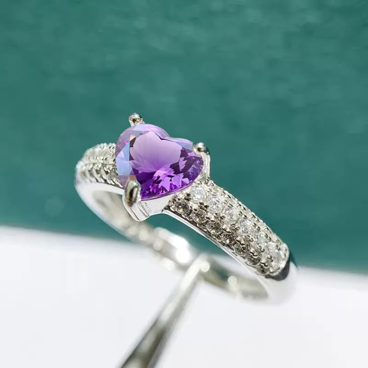Anillo de compromiso en plata con amatista amor púrpura Anillo de compromiso en plata con amatista amor púrpura