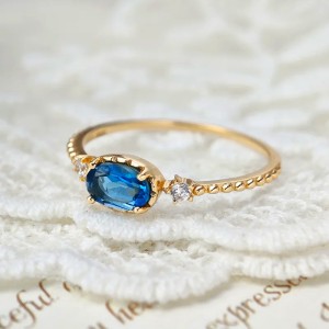 Anillo de compromiso en plata y baño de oro - Anillo en forma de tiara