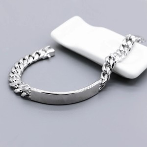 Pulsera en acero para mujer personalizable - Manilla para grabar texto
