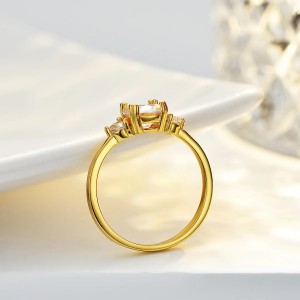 Anillo de compromiso en plata con moissanita - anillo para boda en plata