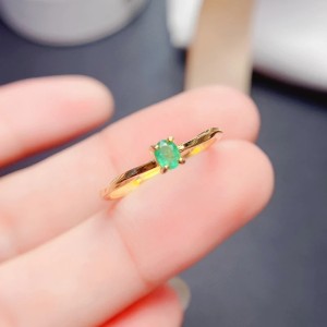 Anillo de compromiso en plata con esmeralda - anillo para boda en plata