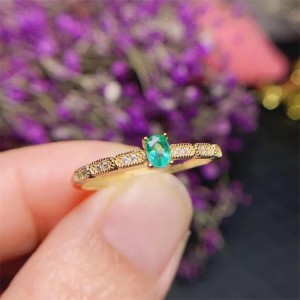 Anillo de compromiso en plata con esmeralda - anillo para boda en plata