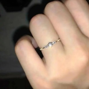 Anillo de compromiso en oro 14k
