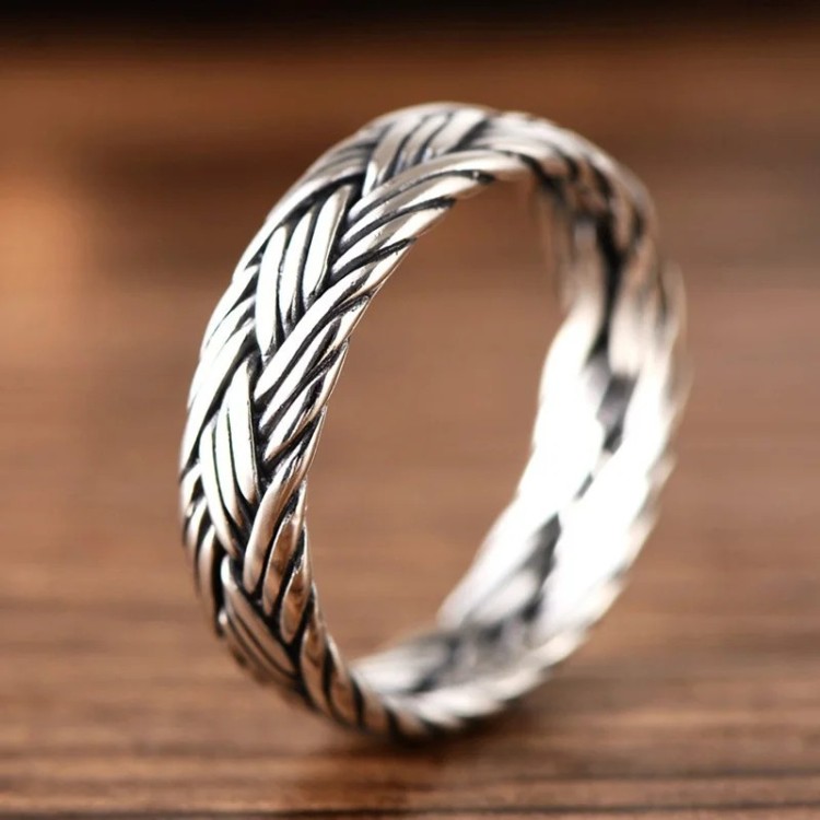 Argolla para hombre trenzada espiritu vikingo en plata