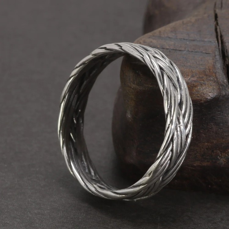 Argolla para hombre trenzada espiritu vikingo en plata