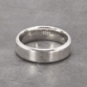 Argolla en plata para hombre - argolla clásica plateada - joyas en plata