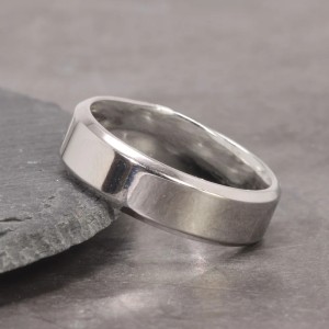 Argolla en plata para hombre - argolla clásica plateada - joyas en plata