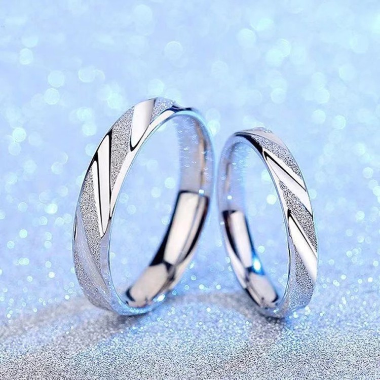 Argollas de matrimonio nexo esmerilado en plata