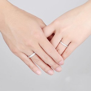 Argollas de matrimonio polvo de arena en plata