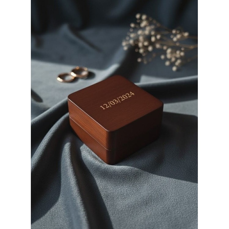 Estuche de madera para argollas de matrimonio con grabado personalizado