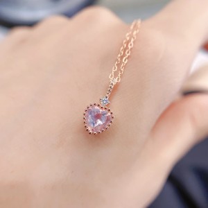 Collar de corazón lavanda serenité plata