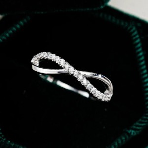 Anillo de compromiso en plata con moissanita - anillo para boda en plata