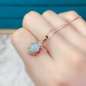 Collar de ópalo marquesa floral en plata