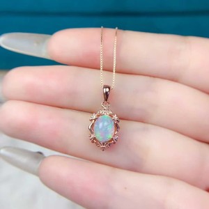 Collar de ópalo marquesa floral en plata