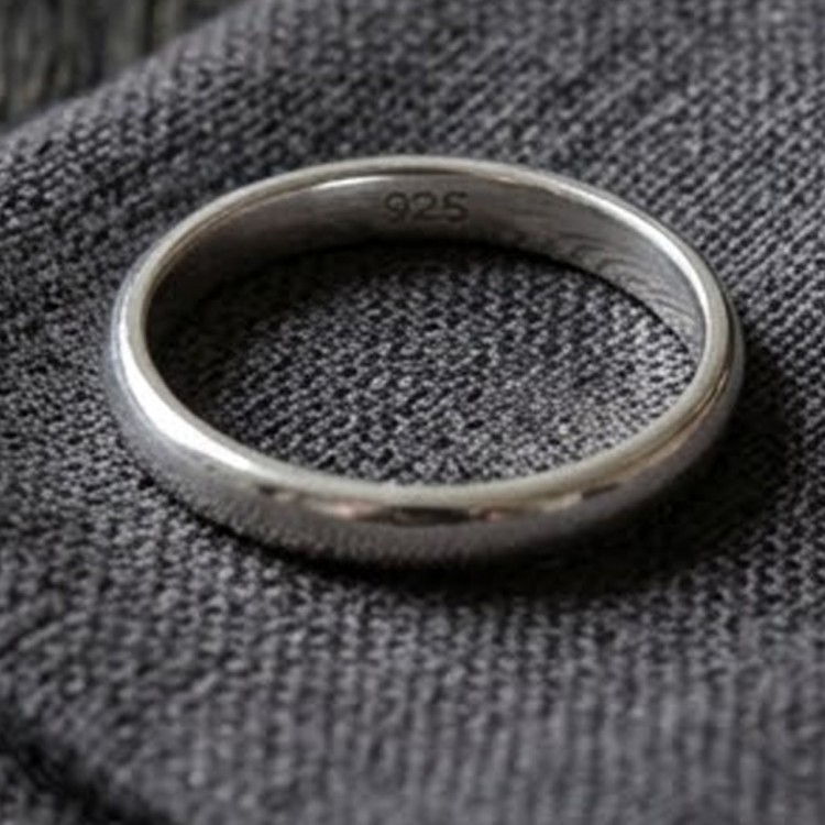 Argollas de matrimonio en plata Babilonia corte asimétrico