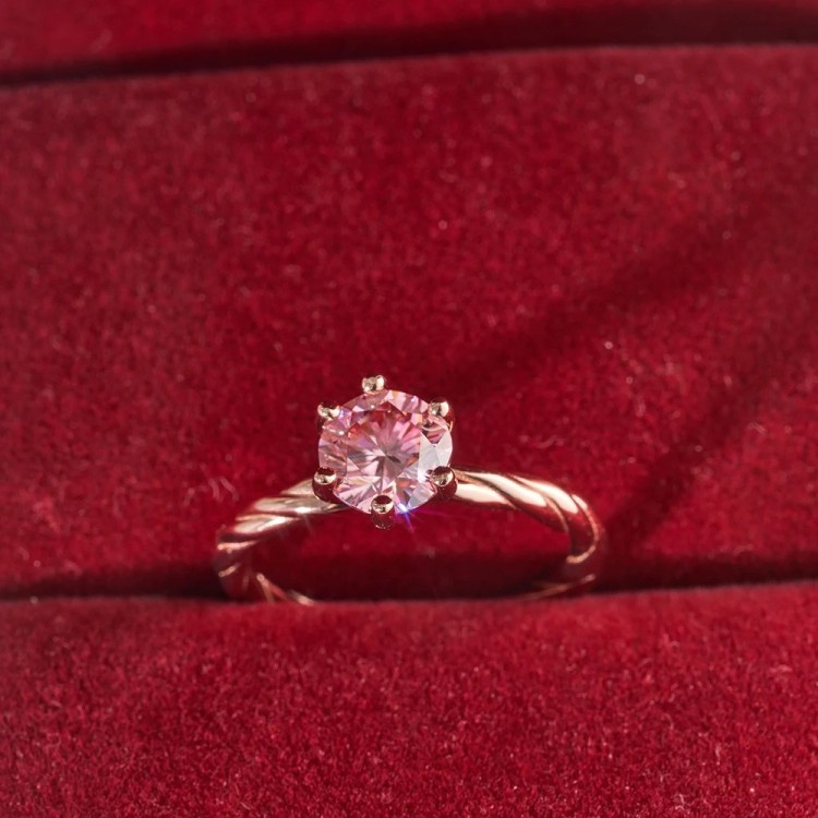 Anillo de compromiso en plata con moissanita - anillo para boda en plata