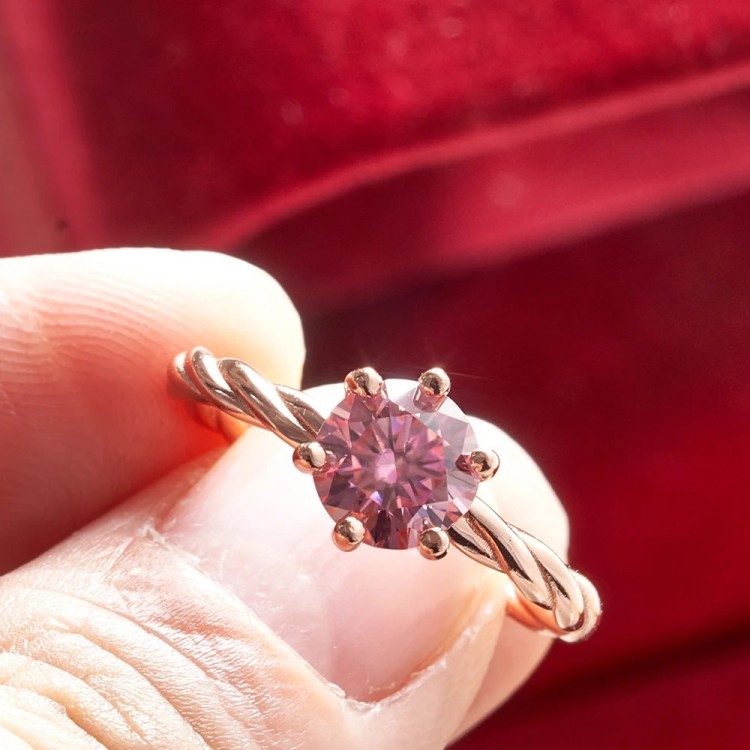 Anillo de compromiso en plata con moissanita - anillo para boda en plata