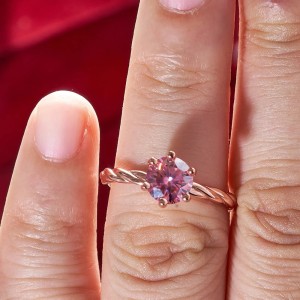 Anillo de compromiso en plata con moissanita - anillo para boda en plata